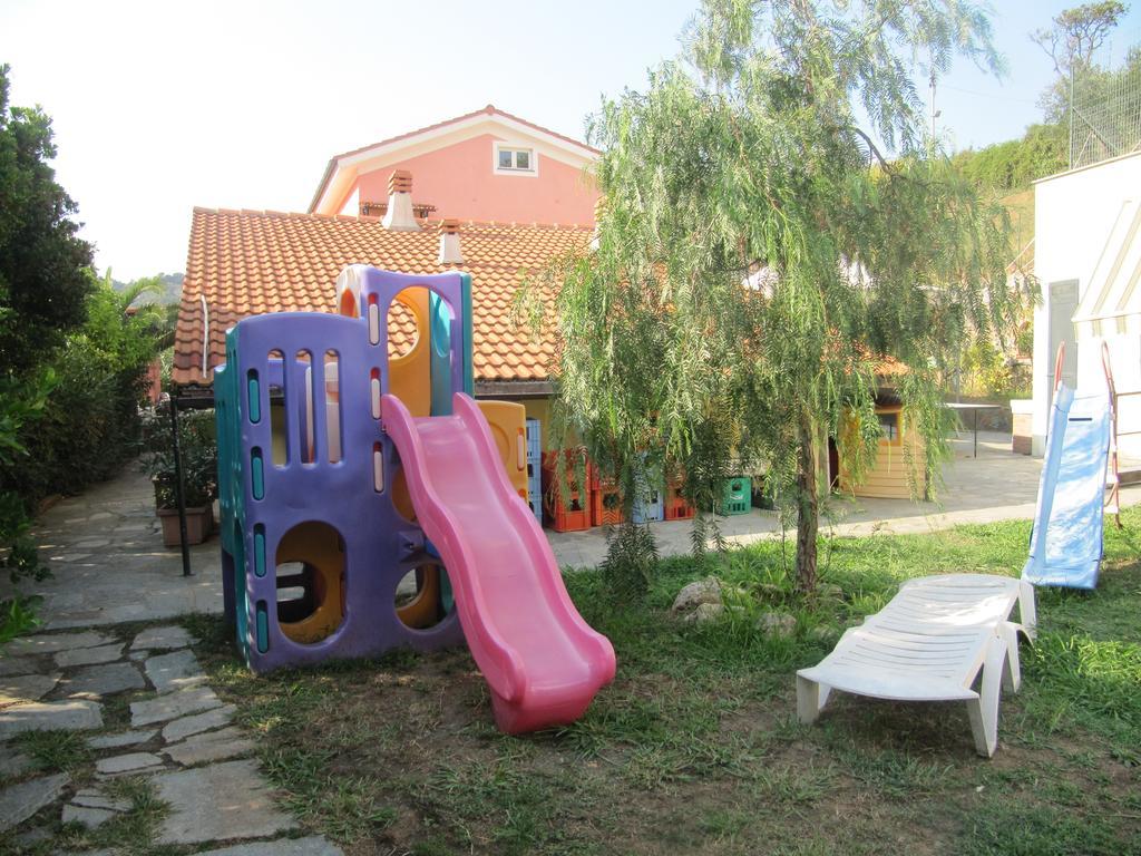 Agriturismo Cele Челле-Лігуре Екстер'єр фото